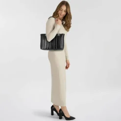 Replay Henkeltaschen|Schultertaschen<Schultertasche 36 cm black