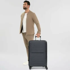 Stratic Hartgepäck|4-Rollen Koffer<Shine 4 Rollen Trolley 76 cm black