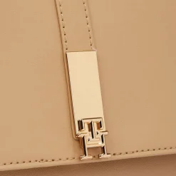 Tommy Hilfiger Henkeltaschen|Schultertaschen<Heritage Schultertasche 23 cm khaki