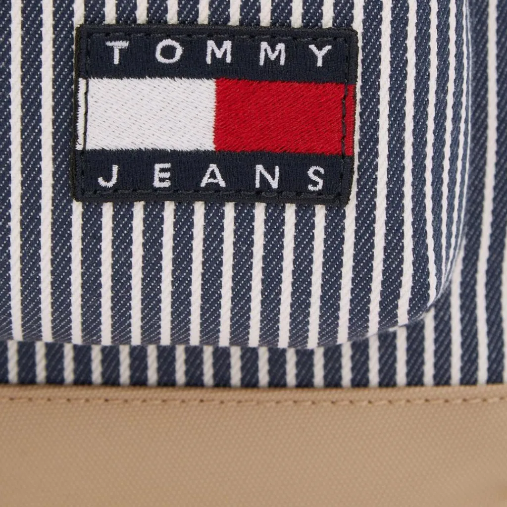 Tommy Hilfiger Jeans Daypacks<TJM ESS Daily Daypack 43 cm white