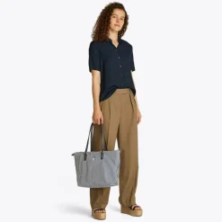 Tommy Hilfiger Shopper|Schultertaschen<Poppy Summer Shopper Tasche 48 cm blue