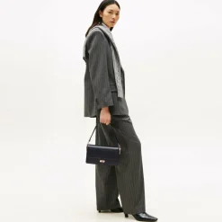 Sale Tommy Hilfiger TH Heritage Schultertasche 25 cm black